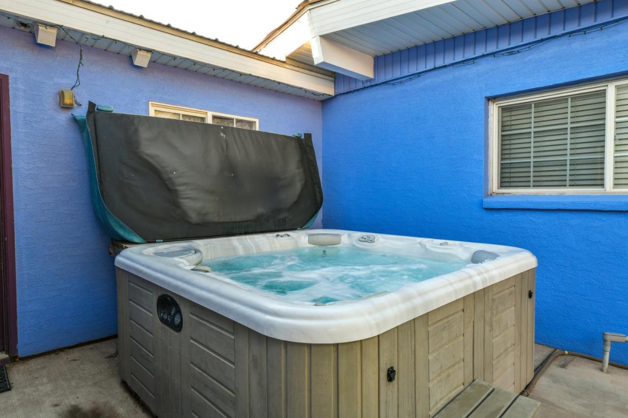 Inn 1 - Downtown 1 Bedroom Unit, Sleeps 6 With Shared Hot Tub Моаб Екстер'єр фото